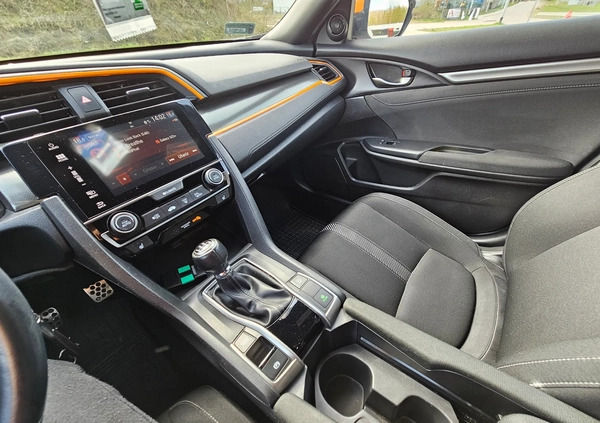 Honda Civic cena 60900 przebieg: 122250, rok produkcji 2017 z Gdańsk małe 79